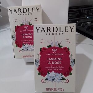 Yardley Jasmine & Rose Nourishing Bath Bar